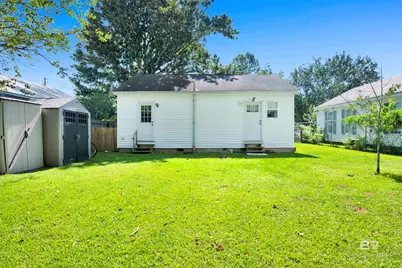 403 N Pine Street, Foley, AL 36535 - Photo 32