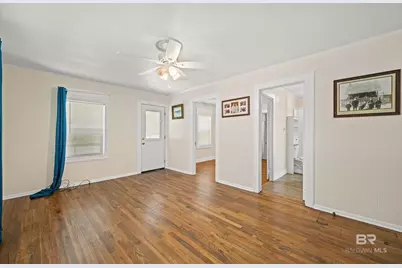 200 W Verbena Avenue, Foley, AL 36535 - Photo 6