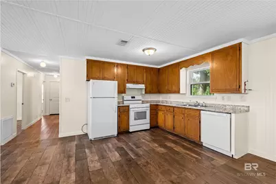 208 W Verbena Avenue, Foley, AL 36535 - Photo 6