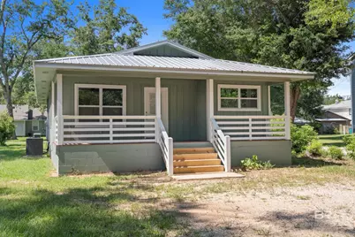 208 W Verbena Avenue, Foley, AL 36535 - Photo 2