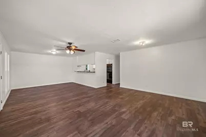 210 W Verbena Avenue, Foley, AL 36535 - Photo 8