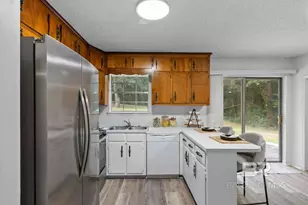 915 Caroline Ave, Daphne, AL 36526 - Photo 12