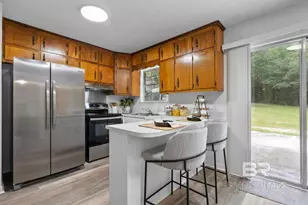 915 Caroline Ave, Daphne, AL 36526 - Photo 16