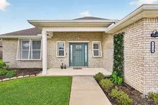 1724 Partridge St, Foley, AL 36535 - Photo 8