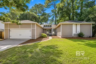 108 Buena Vista Dr, Daphne, AL 36526 - Photo 1