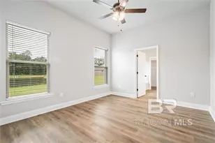 950 Gibson Ct, Foley, AL 36535 - Photo 8