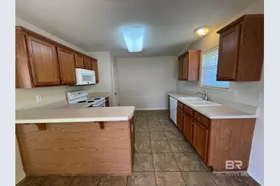 21822 Eastbrook Street, Fairhope, AL 36532 - Photo 4