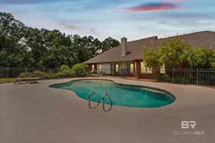 8624a Morphy Ave, Fairhope, AL 36532 - Photo 2