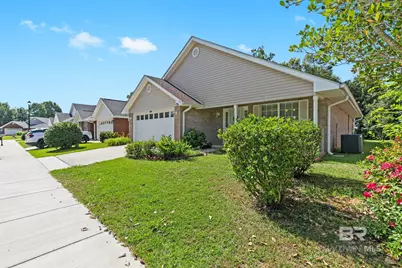 136 Vivian Loop, Fairhope, AL 36532 - Photo 2