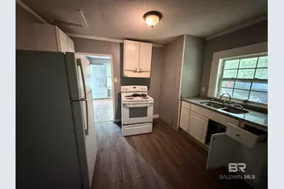 2411 Columbus Avenue, Mobile, AL 36605 - Photo 6