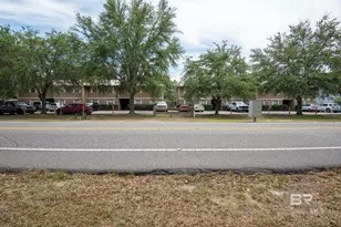 125 E 22nd Ave, Gulf Shores, AL 36542 - Photo 12