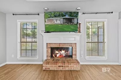 303 S Greenbriar Circle, Daphne, AL 36526 - Photo 8