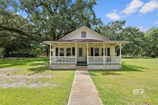 615 W Section Ave, Foley, AL 36535 - Photo 1