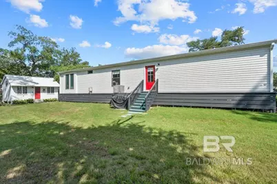 8221 Mobile Avenue, Elberta, AL 36560 - Photo 2