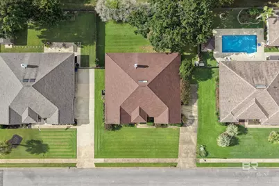 323 Manchester Lane, Foley, AL 36535 - Photo 2