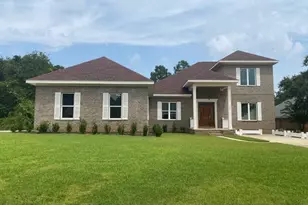 205 S Tee Dr, Fairhope, AL 36532 - Photo 1