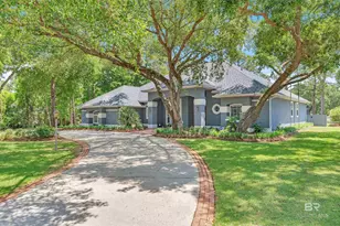 1352 W Fairway Dr, Gulf Shores, AL 36542 - Photo 1