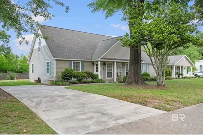 211 Fels Avenue, Fairhope, AL 36532 - Photo 1