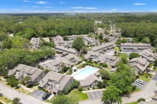 389 Clubhouse Dr, Gulf Shores, AL 36542 - Photo 1