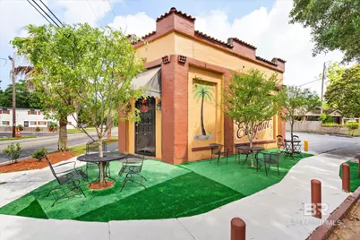 208 N Lafayette Street, Mobile, AL 36604 - Photo 1