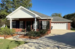 703 Jillian Pl, Bay Minette, AL 36507 - Photo 1