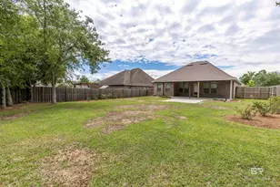 660 Turquoise Dr, Fairhope, AL 36532 - Photo 2