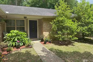 124 Lake Forest Blvd, Daphne, AL 36526 - Photo 1