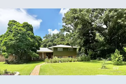 754 Washington Drive, Fairhope, AL 36532 - Photo 1