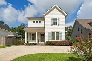 261 Westley St, Fairhope, AL 36532 - Photo 1