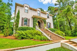 22 Viale Bellezza, Fairhope, AL 36532 - Photo 1