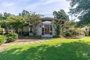 351 Kirkman Ln, Fairhope, AL 36532 - Photo 1