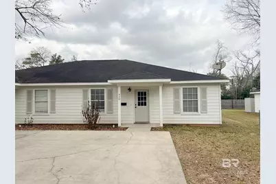 430 W Pedigo Avenue, Foley, AL 36535 - Photo 1