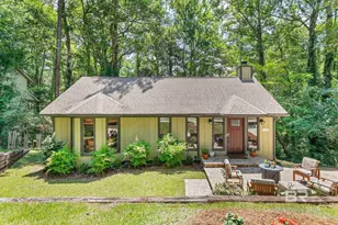 332 Ridgewood Dr, Daphne, AL 36526 - Photo 1