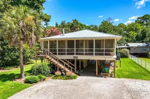 10231 Bayou Cir, Fairhope, AL 36532 - Photo 1