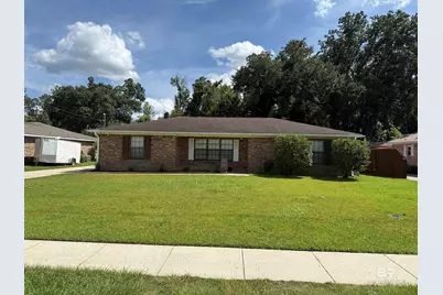 523 W Amanda Avenue, Foley, AL 36535 - Photo 1