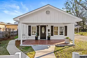 106 N White Ave, Bay Minette, AL 36507 - Photo 1