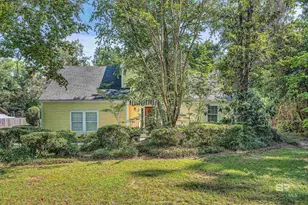 125 Volanta Ave, Fairhope, AL 36532 - Photo 1