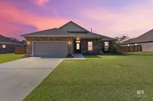 588 Crackwillow Ave, Fairhope, AL 36532 - Photo 1