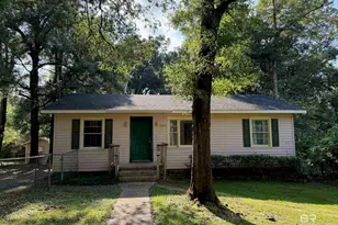 1809 Harris Rd, Mobile, AL 36618 - Photo 1