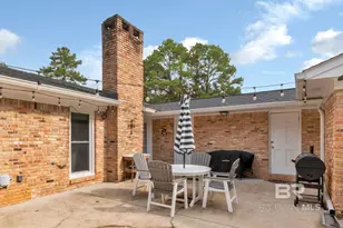 931 E Regents Dr, Mobile, AL 36609 - Photo 32