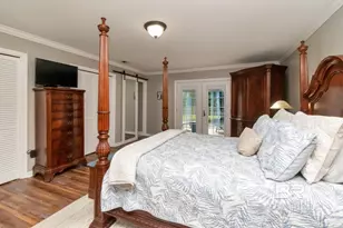 931 E Regents Dr, Mobile, AL 36609 - Photo 28