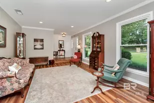 931 E Regents Dr, Mobile, AL 36609 - Photo 4