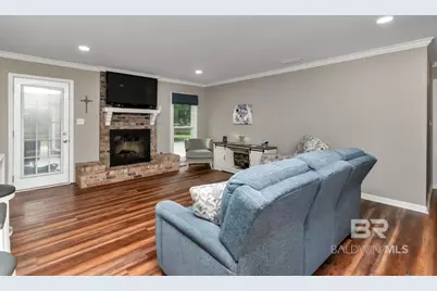 931 E Regents Drive, Mobile, AL 36609 - Photo 20