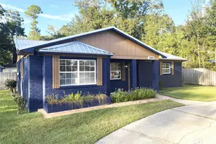 20095 Dotson St, Gulf Shores, AL 36542 - Photo 1