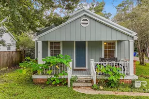 405 N Pine St, Foley, AL 36535 - Photo 1