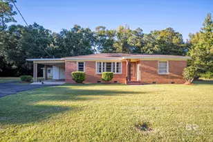 114 W Almyra St, Bay Minette, AL 36507 - Photo 1