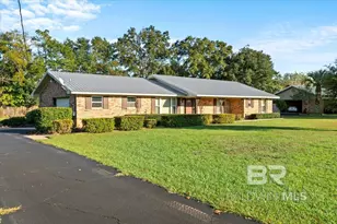 22582 Ridgewood Dr, Robertsdale, AL 36567 - Photo 1