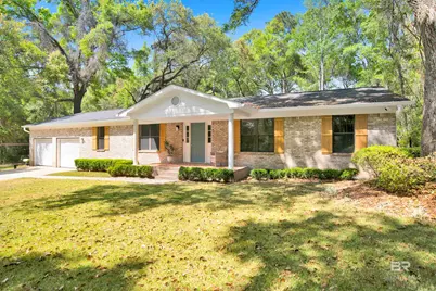 11 Woods Avenue, Fairhope, AL 36532 - Photo 1