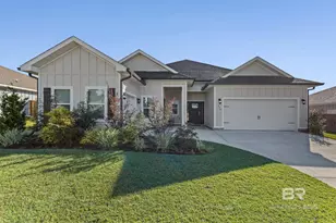 574 Golden Leaf Ave, Fairhope, AL 36532 - Photo 1