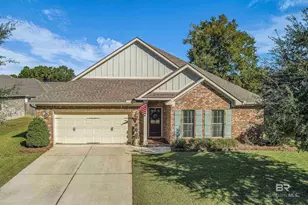 243 Hawthorne Cir, Fairhope, AL 36532 - Photo 1